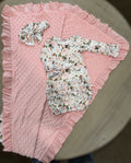 Magnolia Gown and Blanket Set