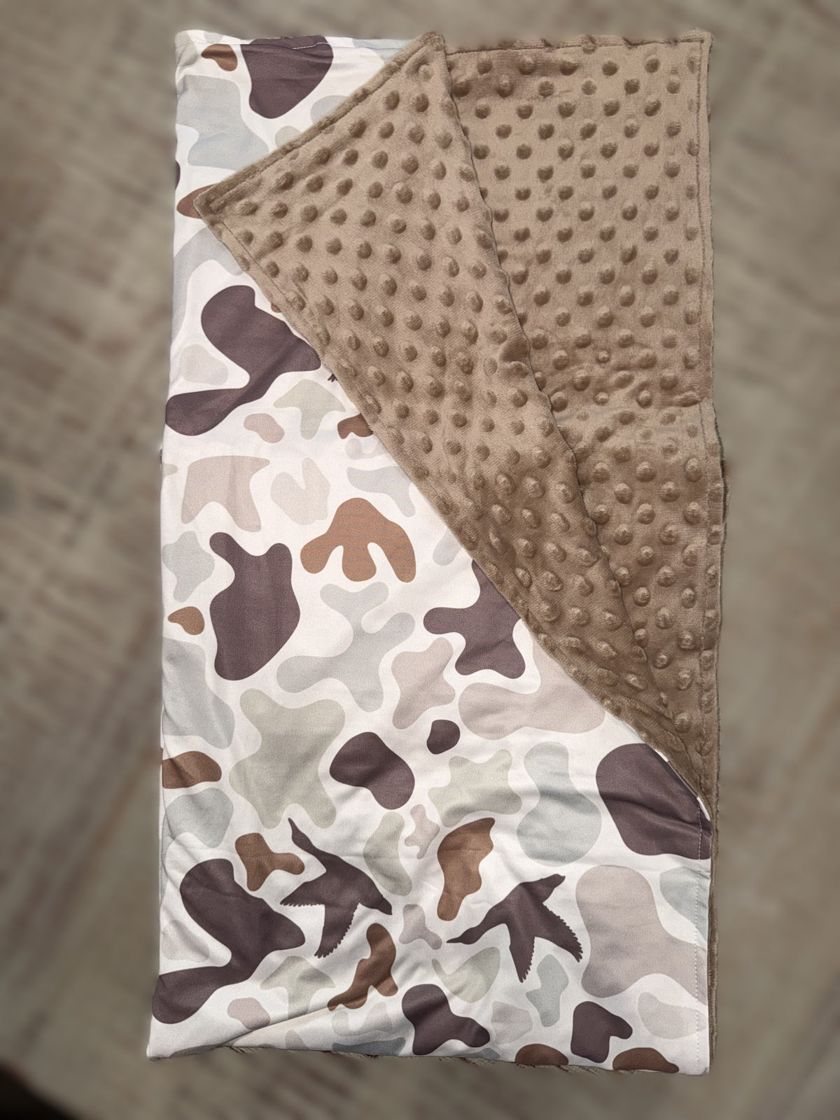 Muted Camo Knotted Gown and Blanket Set