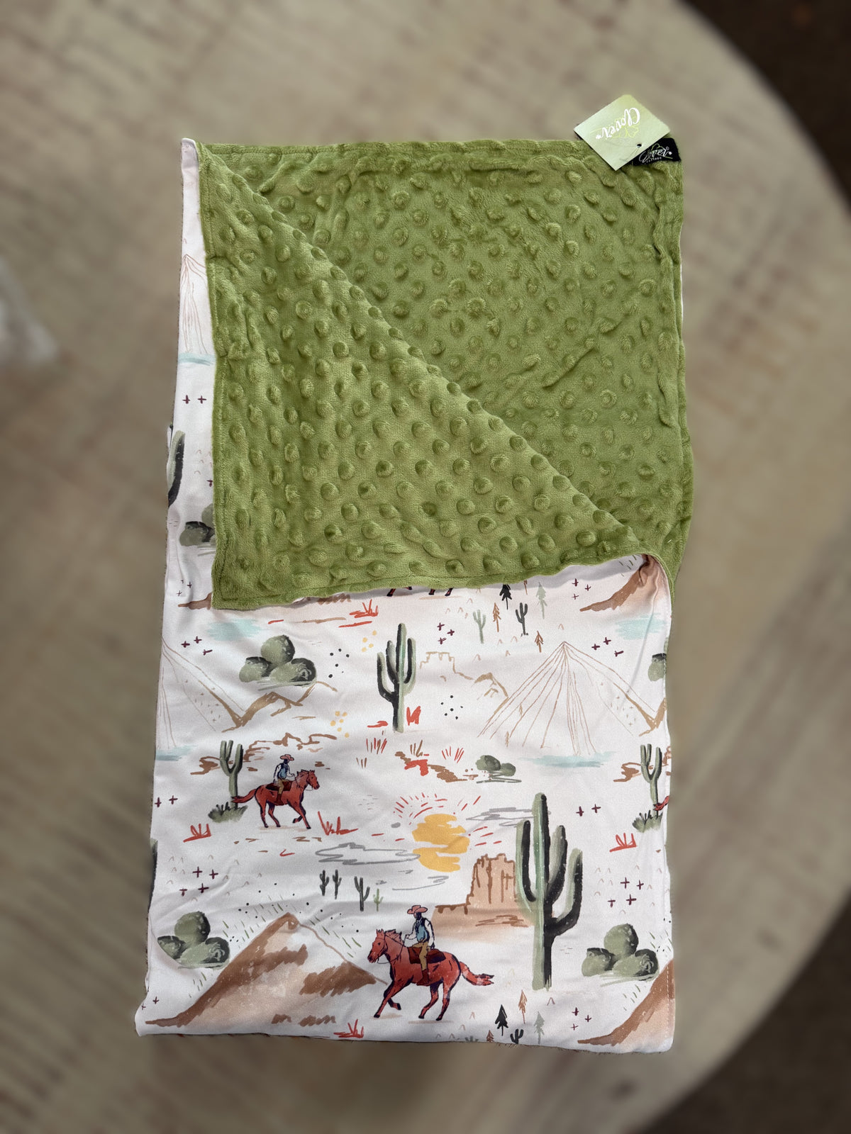 Sundance Canyon Knotted Gown and Blanket Set
