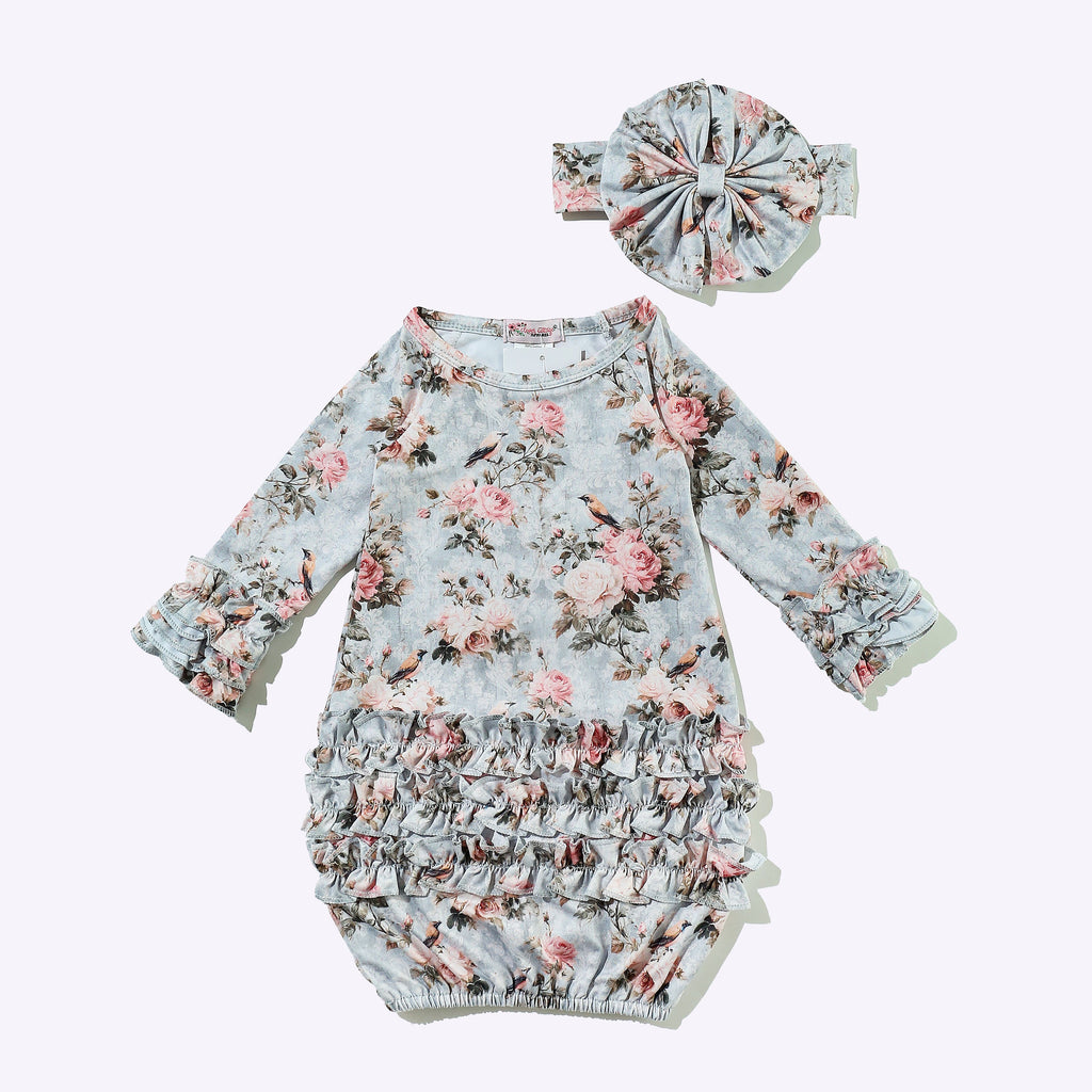 Greyscale Rose Gown and Blanket Set