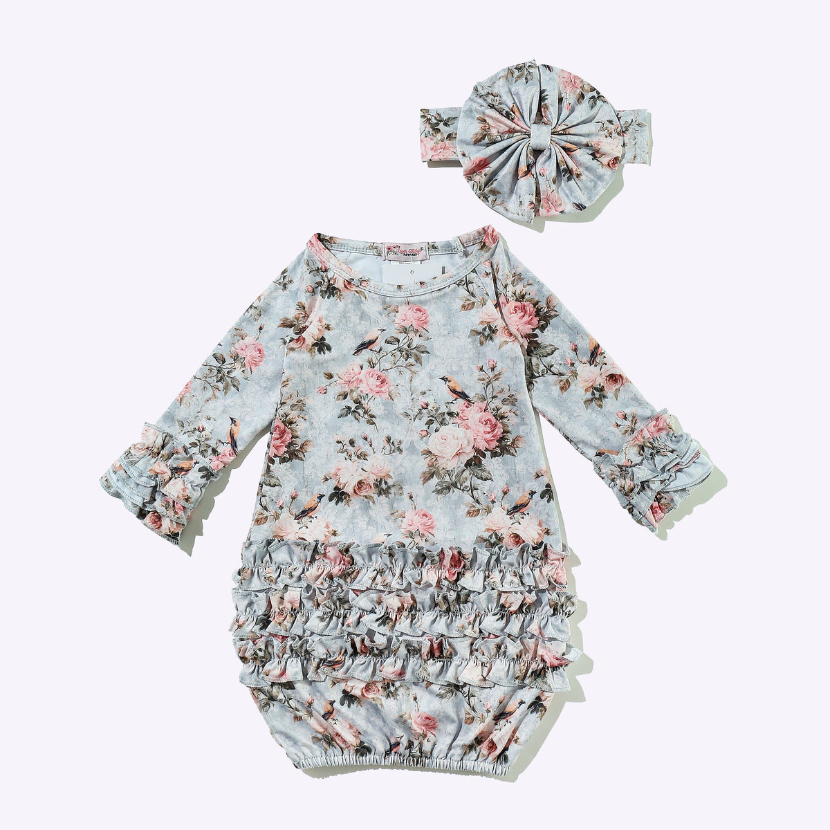 Greyscale Rose Gown and Blanket Set